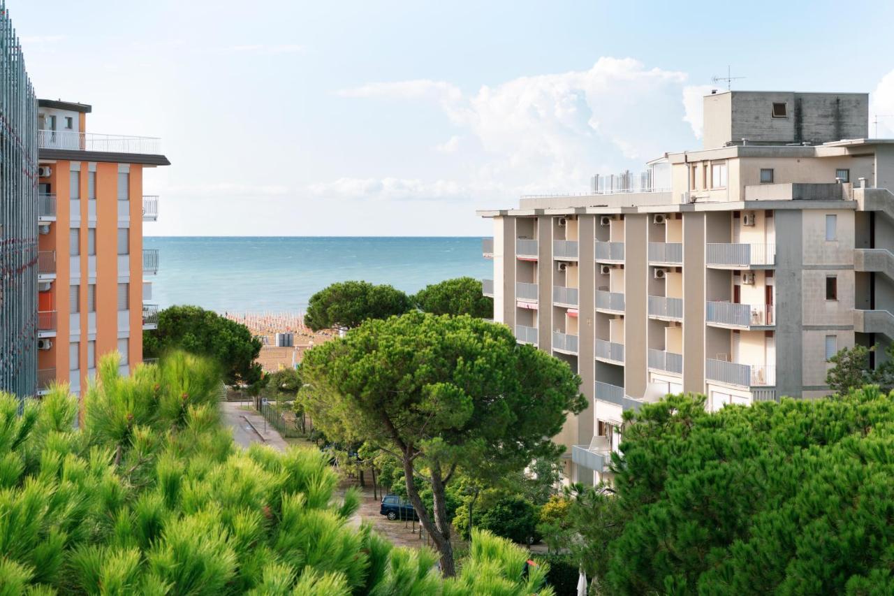 Hotel Golf ***S Bibione Buitenkant foto