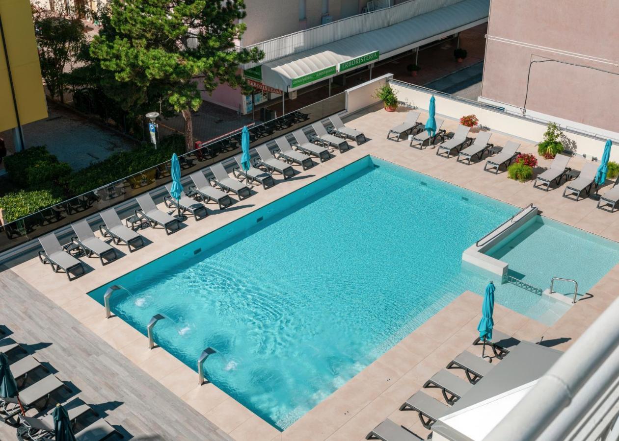 Hotel Golf ***S Bibione Buitenkant foto