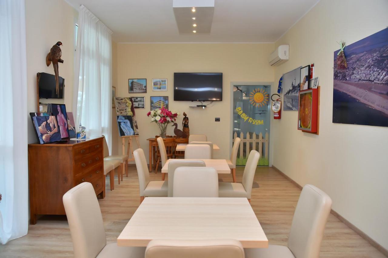 Hotel Golf ***S Bibione Buitenkant foto
